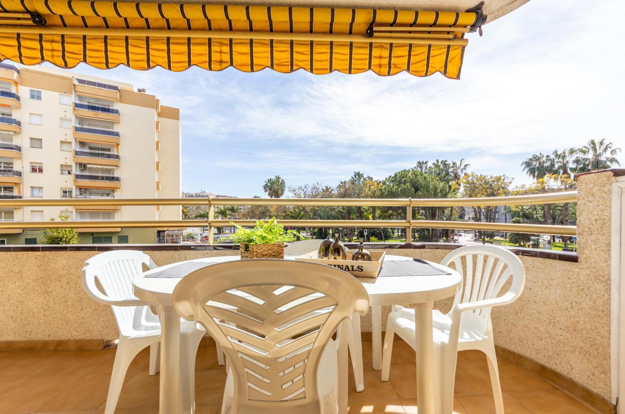 Apartamentos Cordoba Arysal Salou Zewnętrze zdjęcie